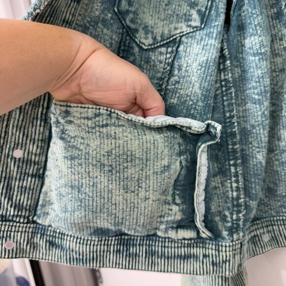 POL Clothing 100% Cotton corduroy studded jacket green blue wash women's size M - Picture 9 of 9